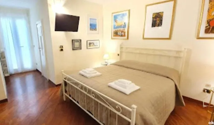 Araba Fenice - Centro * Бари