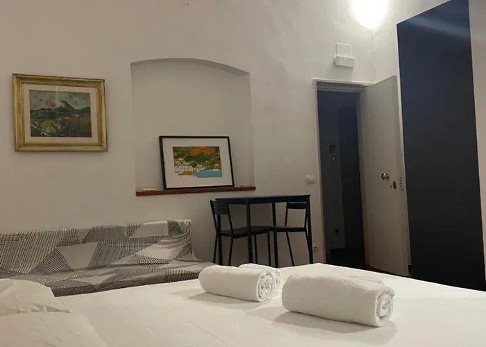 Araba Fenice - Centro * Bari